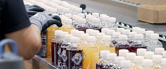 Versatile Beverage Shrink Bundle Re-Packing in Grand Prairie Texas